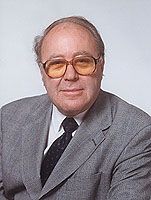 Dr. Walter Schenk